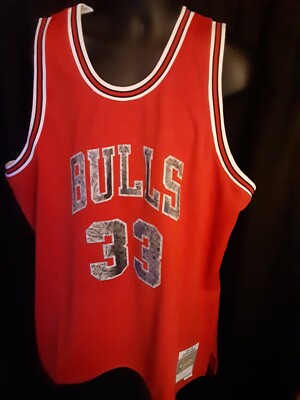 Chicago Bulls Pippen #33 Men's Mitchell & Ness Swingman Jersey 3X