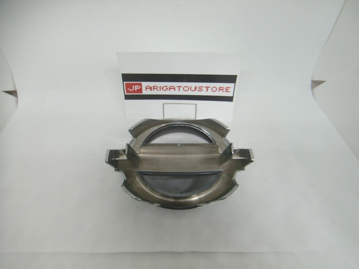 NISSAN Genuine Parts Emblem Front Skyline Part Number 62890-AM900