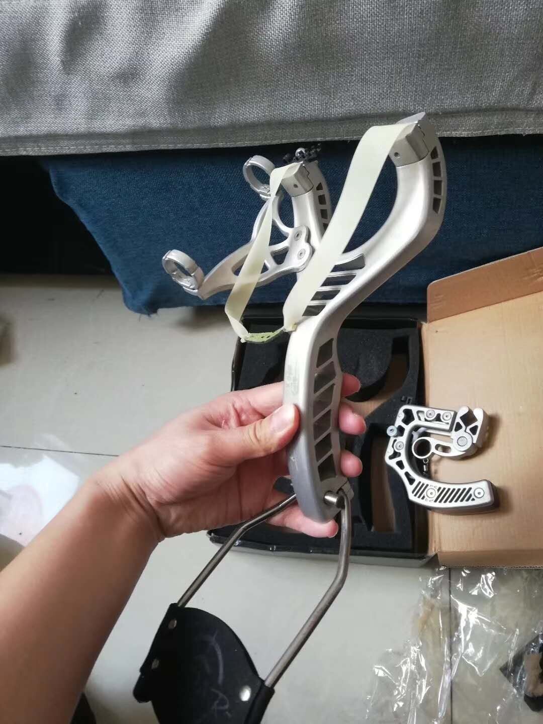 Exclusive Design2023 Newest version Portable Folded Hunting Slingshot