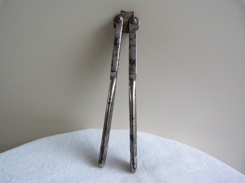 CASSE NOISETTE 18EME ANCIEN noix nutcracker nussnacker art populaire