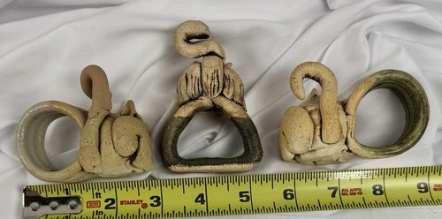 Rare 3 Rex Benson Clay Cat Sculpture Napkin Rings 2" Tall Vtg Kitty - Picture 5 of 9