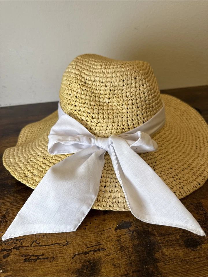 Chapéu de Sol Feminino Peter Grimm Verdadeiro Personagem Roupa Resort Tecido Natural - Imagem 2 de 4