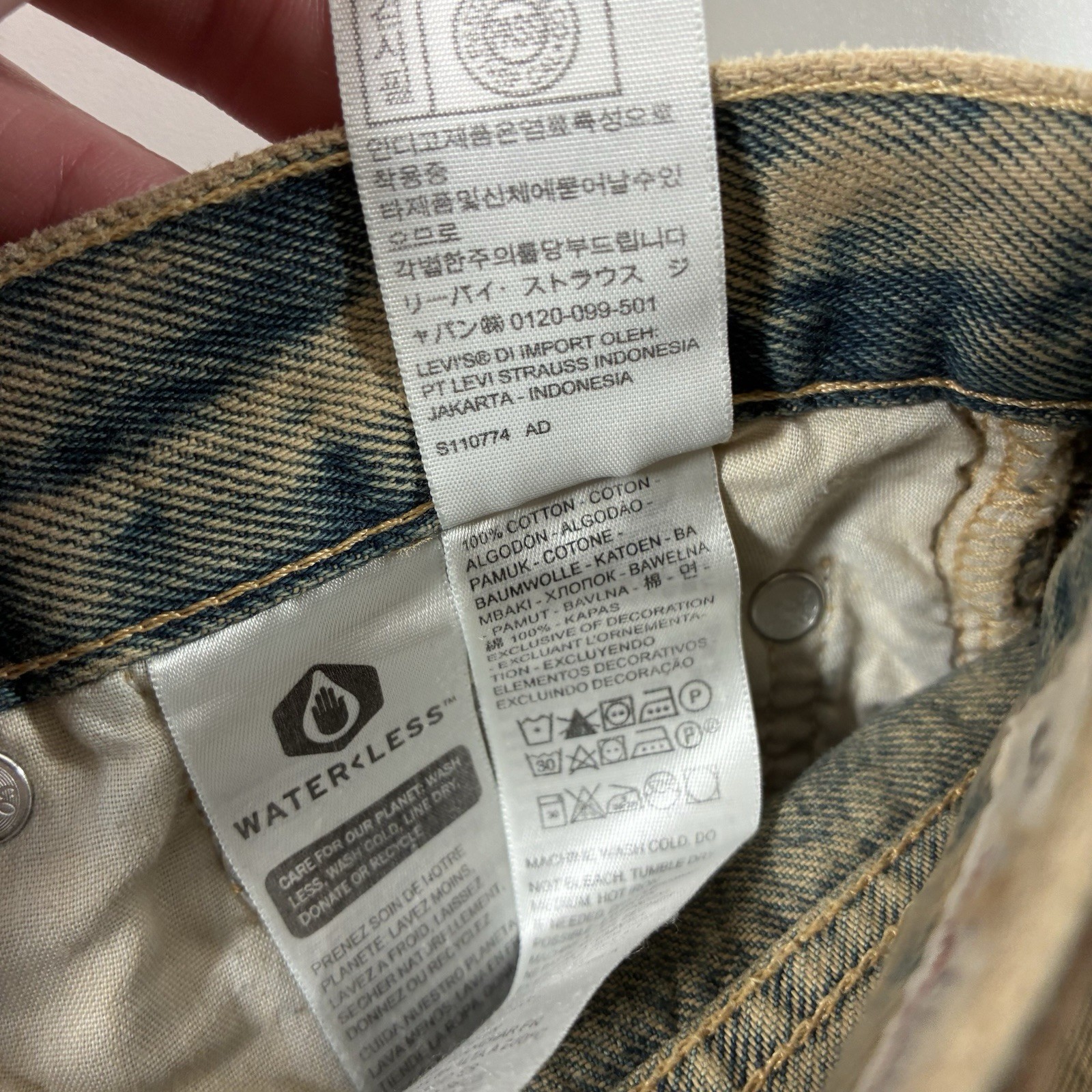 NEW Levi's Premium 501 Jeans 28x30 Button Fly Acid Wash Denim USA Cowboy NWT $98 thumbnail 7