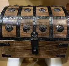 New Pirate Treasure Chest with Iron Lock & Skeleton Keys (Small 8x6x6) Real Wood