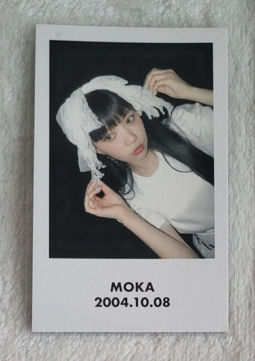 ILLIT MOKA サイン入りカード