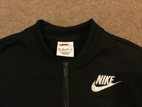 Nike Sportswear Tracksuit Top Black In Kids Size XS BRAND NEW - Picture 4 of 5