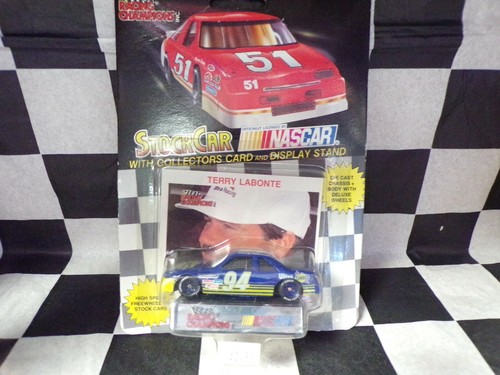 Terry Labonte #94 Sunco 1:64 Scala Auto Nascar Racing Champions W/Scheda