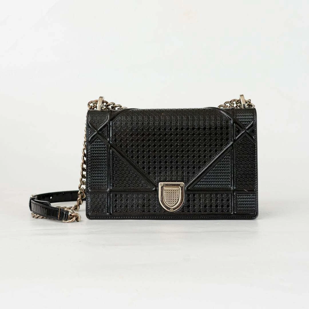 Sac à main Dior noir micro cannage diorama med