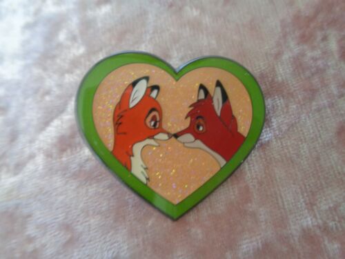 Loungefly/Disney - Tierpaare - Todd - Fuchs & Hund Mystery Box Pin
