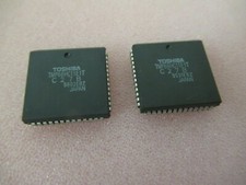 TMP68HC11E1T TOSHIBA SINGLE CHIP MICROCONTROLLER PLCC TMP68HC11
