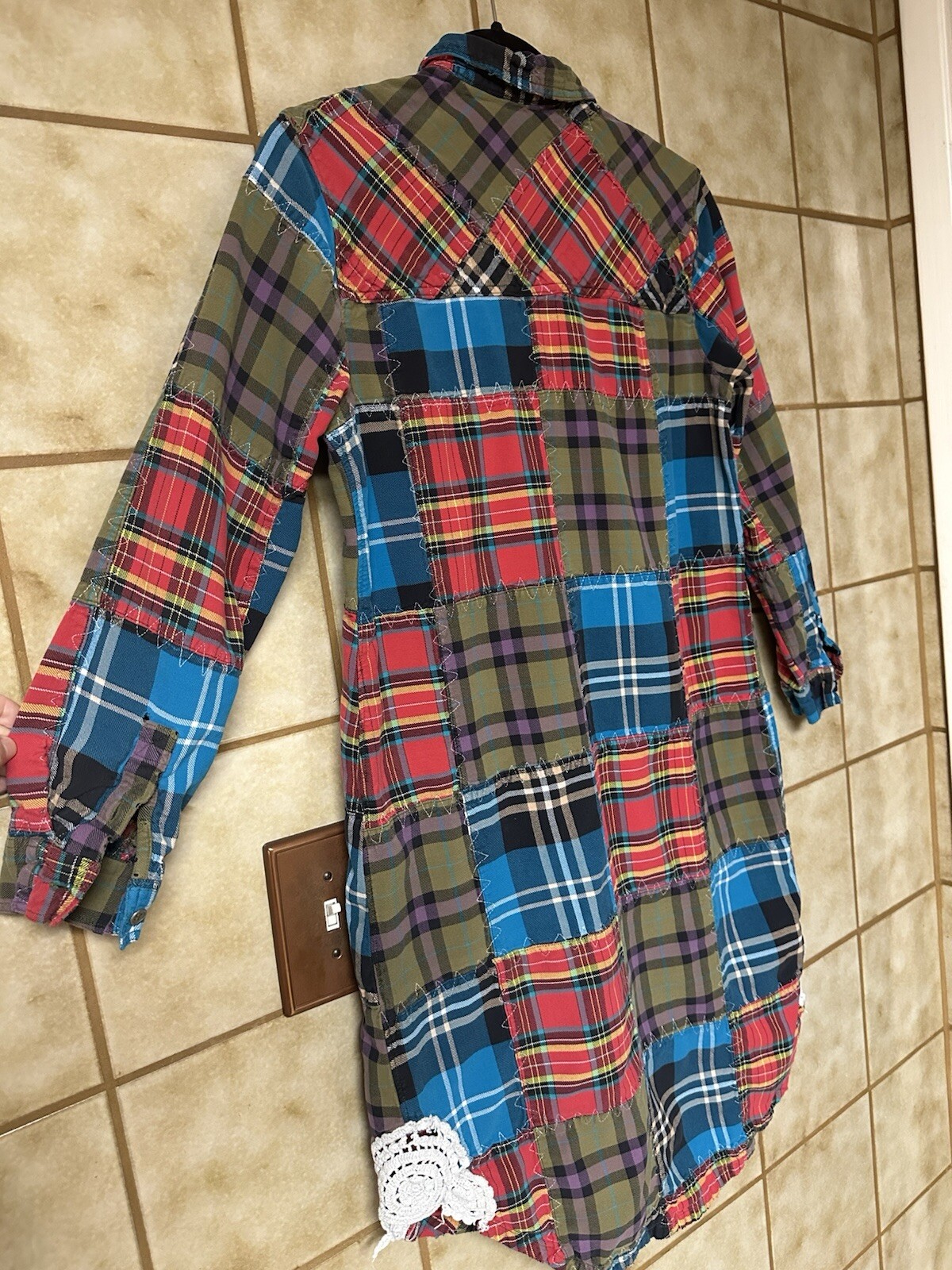 Soft Surroundings Madras Patchwork Distressed Fla… - image 7