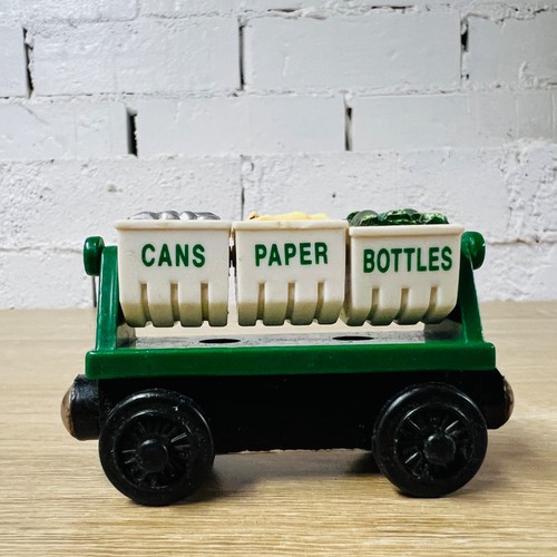 Green Recycling Car Thomas the Tank Engine & Friends Wooden Railway Trains - Picture 6 of 9