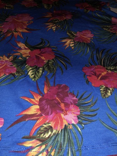 Lularoe Small Perfect T Blue Pink Hibiscus Tropical Floral 8-14 New 8/10 12/14 - Picture 4 of 11