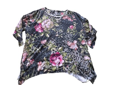 Time And Tru Size XXL Floral Top Length 27  Rhinestones #2900