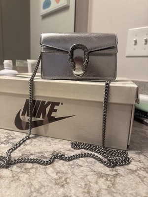 GUCCI Dionysus ミニショルダーバッグ Gucci Dionysus Crossbody Super Mini Silver Lame Leather for