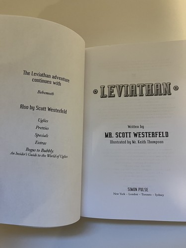 Leviathan (The Leviathan Trilogy) - Paperback Book By Scott Westerfeld Like New - Picture 8 of 9