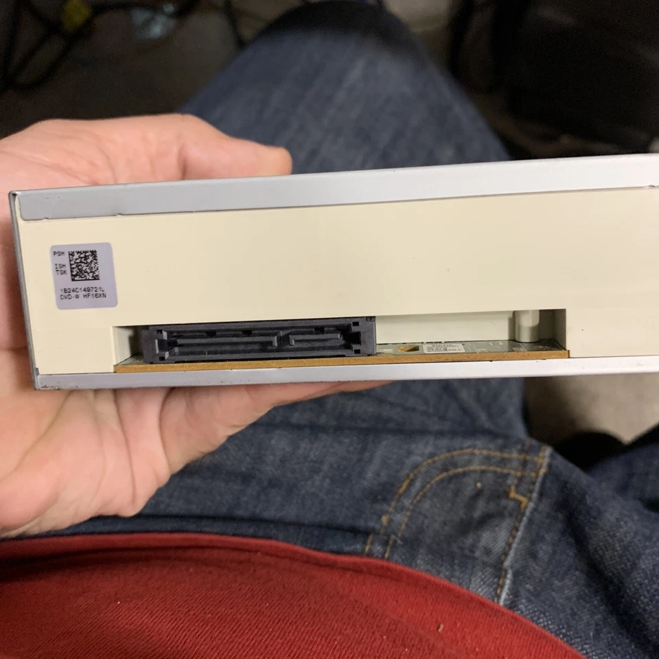 IBM SH-216AB/LEAHF VER AB SATA DVD Rewriter Drive 0A68692 71Y5545 - Image 2 of 4