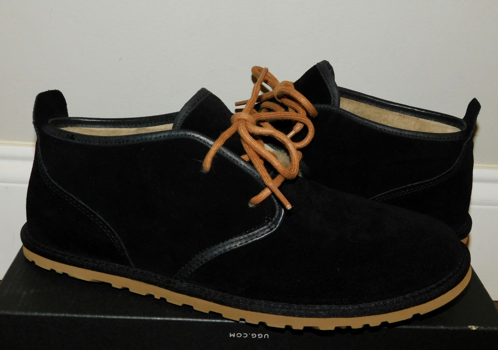 ugg maksim black