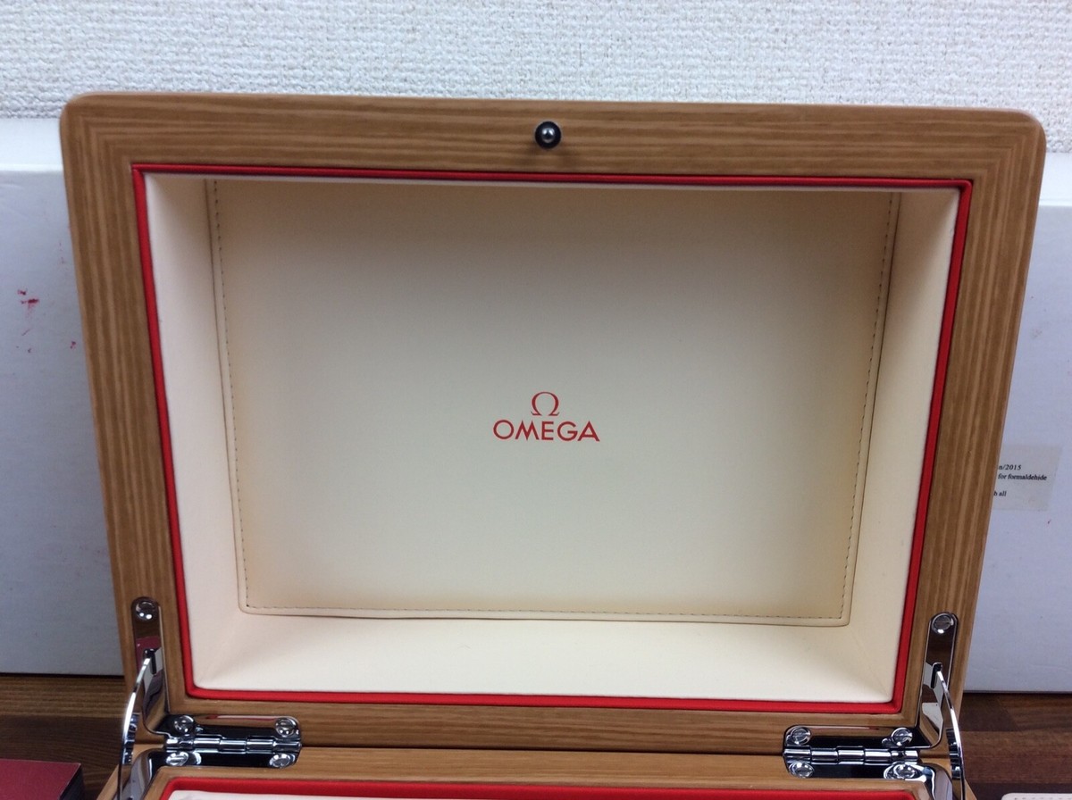 Omega Wooden Watch Box 2015 + Manual + Card Holder + Pouch + Free
