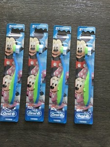 Oral-B Disney Junior Extra Soft Toothbrush Ages 2+  ( 4 )