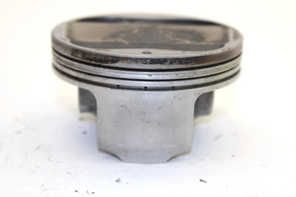 08 Pistón Yamaha Fx Nytro OEM (sin anillos) 82 mm diámetro estándar 8GL-11631-00-00 SY85 Foto 4 de 4