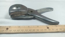 Vintage Irvin Ware Hand Held Citrus Juicer Lemon Squeezer Aluminum - Made in USA