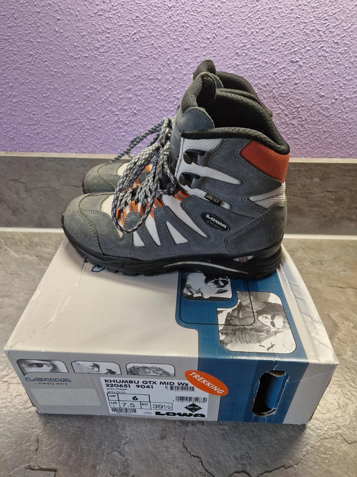 Trekking Wanderschuhe Stiefel Lowa Damen Khumbu GTX Mid Ws Gr.39.5, Top Zustand