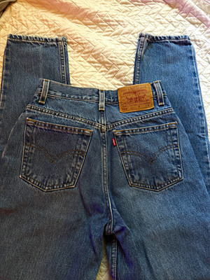 Levi's Juniors Slim Tapered Blue Denim Jeans Mid Rise 100% Cotton 5-Pkt