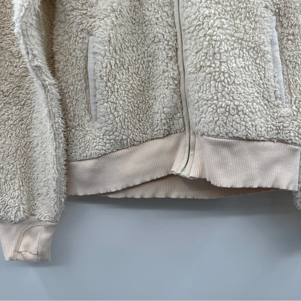 Athleta Girl So Snug Cream Long Sleeve Sherpa Jacket w/ Thumbholes Size L Girls - Image 4 of 4
