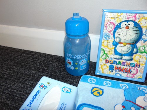 Large Doraemon Bundle, Plush Toys, Badges, Towels, Figures, Purses, Fan + More - Picture 17 of 24