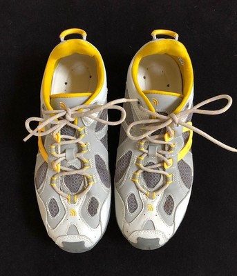 amphibious shoes womens