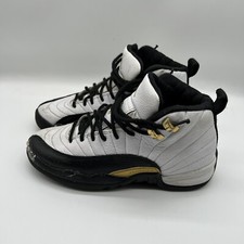Nike Air Jordan 12 Retro GS 153265 170 Royalty size 4.5Y Kids Shoes Black,white