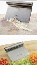 Norpro 6" Grip-EZ Handle Stainless Steel Food Chopper / Scraper - Black used