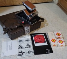 Vintage Polaroid SX-70 Land Camera W/ Carrying Case  Accessories Works 