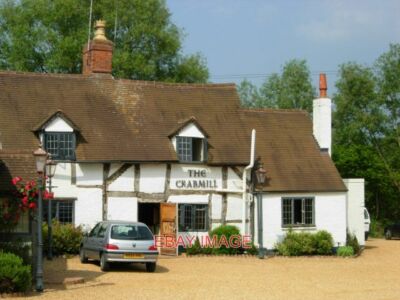 PHOTO  THE CRABMILL PRESTON BAGOT CHARMING GASTRO-PUB WITH A RATHER TRENDIER INT