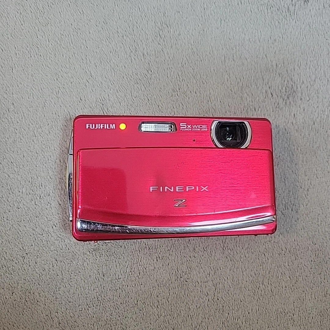 Fujifilm FinePix Z Series Digital Cameras 14-16.9 MP Maximum