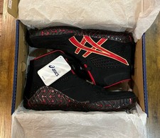 2011 ASICS Aggressor 1 Black/Red/Gold Brand New Wrestling Shoes Size 12