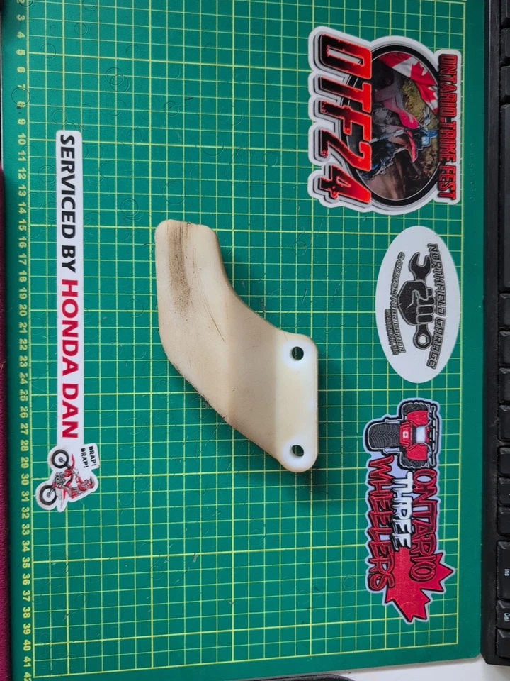 Honda XL600R XL250R XL350R XL500R Chain Gaurd 52156-KB7-000 Used Fits 1982-1990 - Image 4 of 4