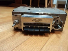 ORIGINAL AM RADIO FOR 1962 1963 1964 CHEVROLET CHEVY II NOVA OR CORVAIR
