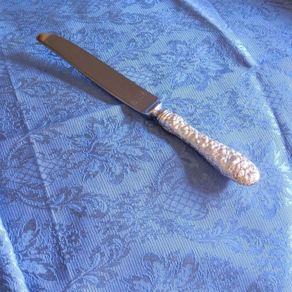 Cuchillo antiguo de plata de ley 925 y acero The Stieff Co. Rose Foto 2 de 4