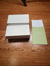 Authentic Van Cleef & Arpels Jewelry box with Certificate