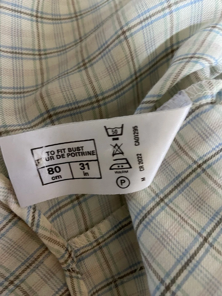 Women’s Vintage St Michael Size 8 Oversize Check Button Down Long Sleeve Shirt - Image 4 of 4