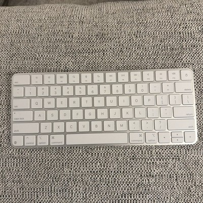 Apple Magic Keyboard A3203 - Barely Used- English MXCL3LL/A USB-C