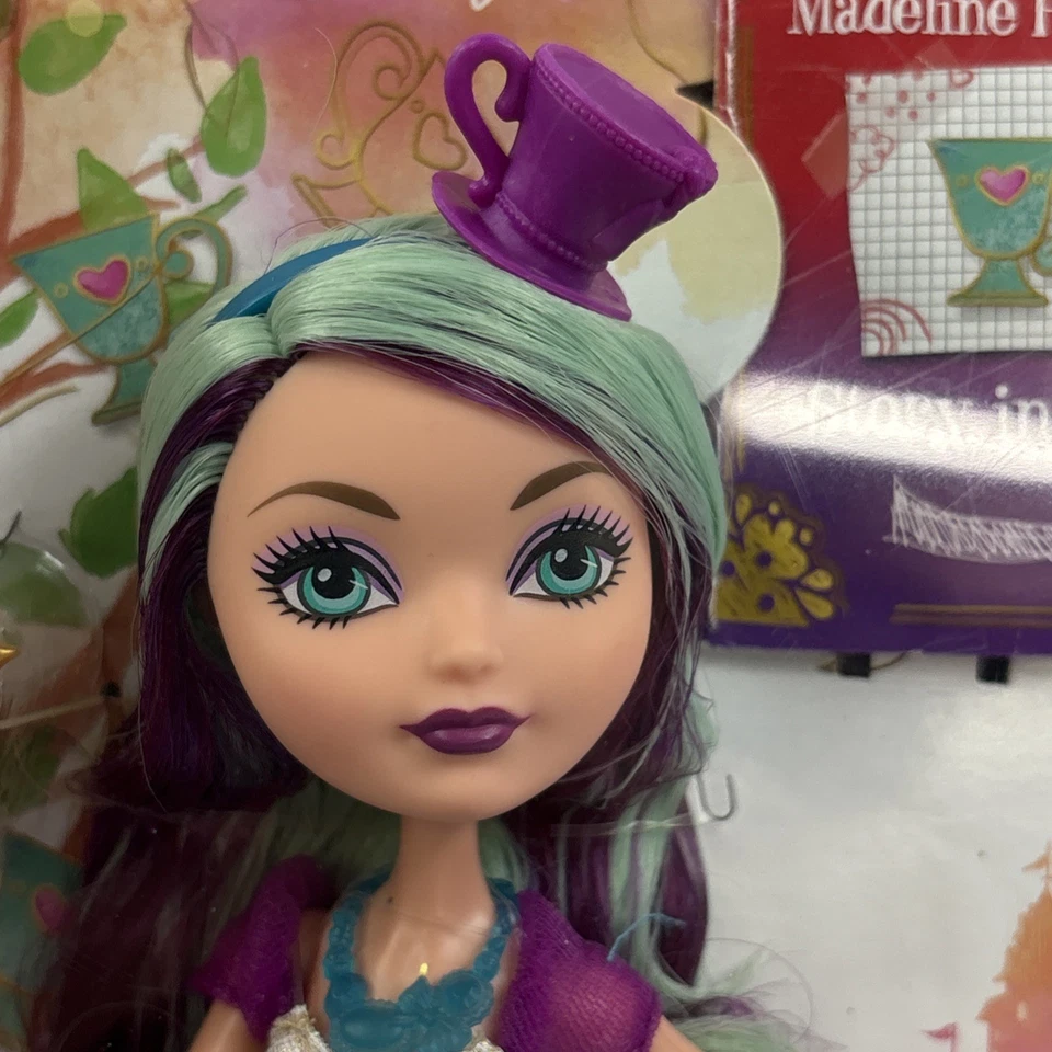 Muñeca Ever After High Madeline Hatter 2015 exclusiva de Mattel Netflix nueva en caja Foto 2 de 4