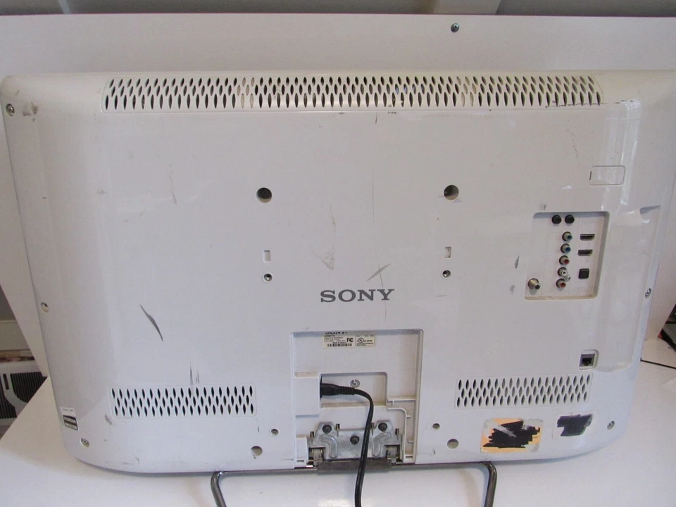 Sony Internet TV NSX-32GT1 32 pulgadas HD Google TV - Con control remoto funciona Foto 4 de 4