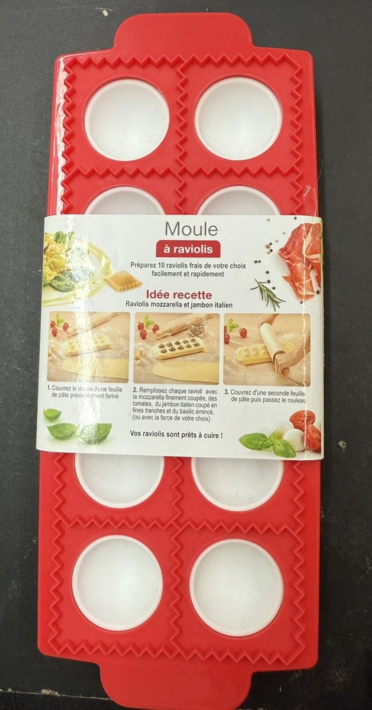 Efficient Piato Fresco Ravioli and Pasta Maker for Homemade Italian Cuisine