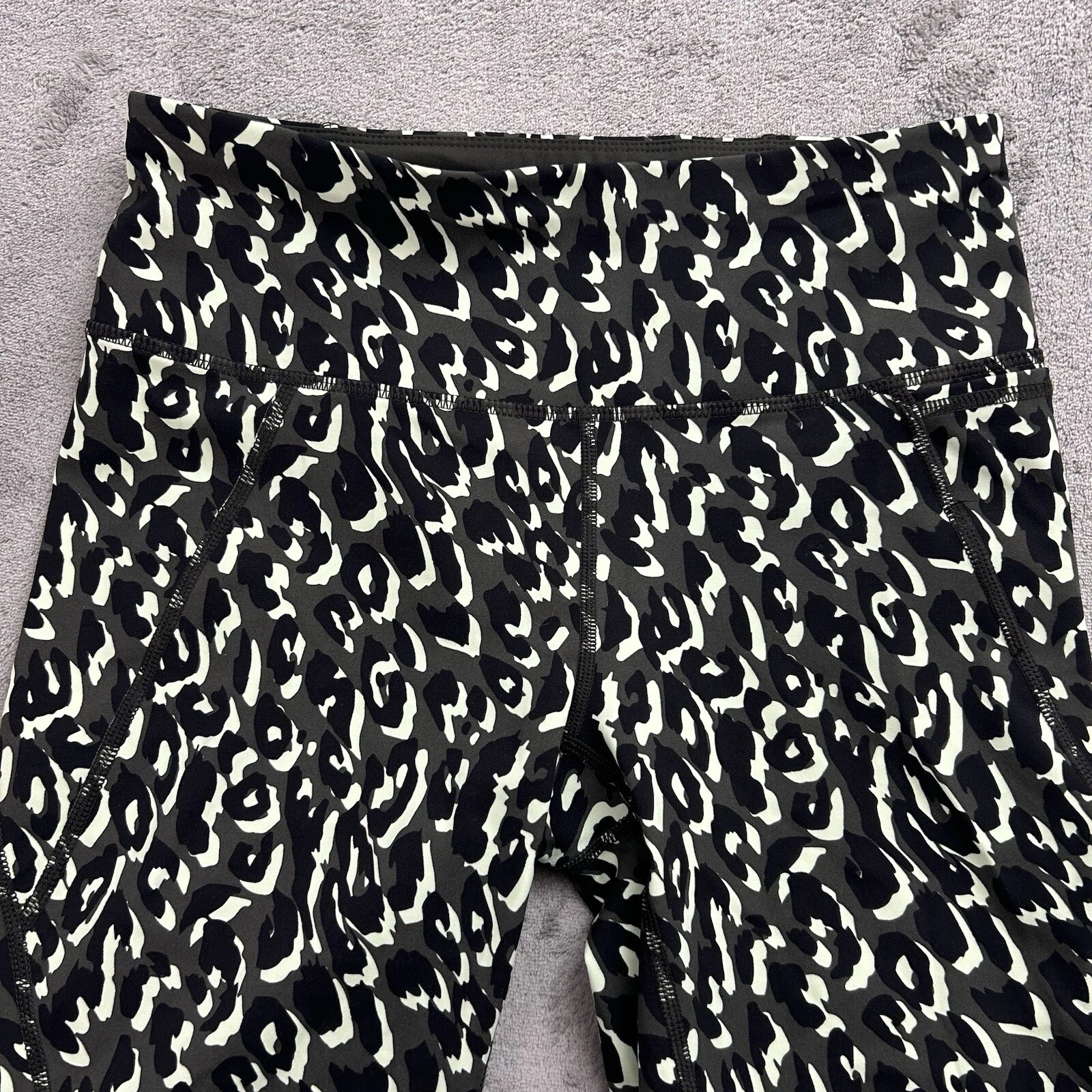 sweaty-betty geometric power gym athletic biker workout shorts