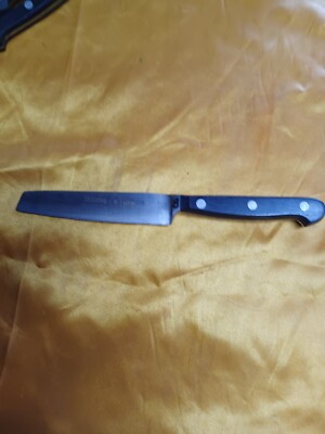 HENCKELS CHIEFS  KNIFE SHARP  = CHEAP = LOOK =  #8