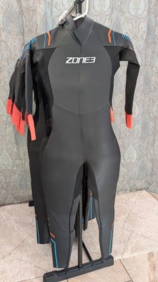 Zone 3 Aspect Neoprenanzug Damen Small Triathalon/Schwimmen, Neu mit Etikett, UVP169 