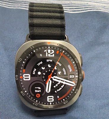 Samsung Galaxy Watch Ultra  2 47mm Gray Titanium Case Black Nylon Band 64gb
